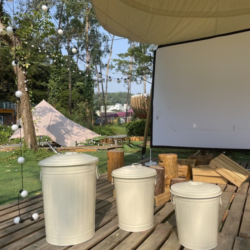 Milky White Outdoor Camping Restaurant Kitchen School Factory Residential Household New Style Trash Can Storage Bin with Lid Milky White Outdoor Camping Restaurant Kitchen School Factory Residential Household New Style Trash Can Storage Bin with Lid