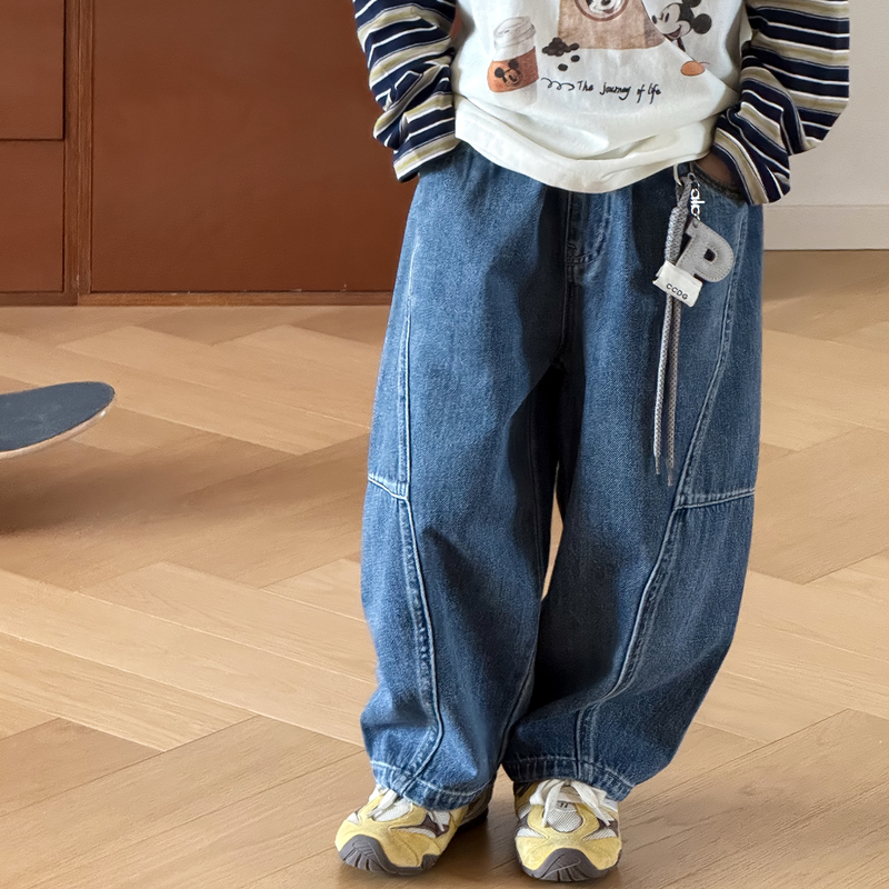 2026 Children's Spring New Fashion Boys' Loose Fit Scimitar Jeans Casual Long Pants Comfortable Versatile Trendy Pants