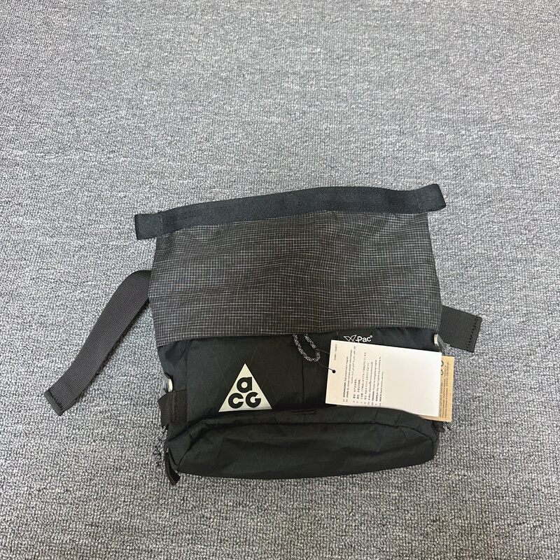 Nike Acg Men's and Women's Multifunctional Adjustable Storage Travel Sports Casual Shoulder Bag Dv4051-011 Nike Acg Men's and Women's Multifunctional Adjustable Storage Travel Sports Casual Shoulder Bag Dv4051-011