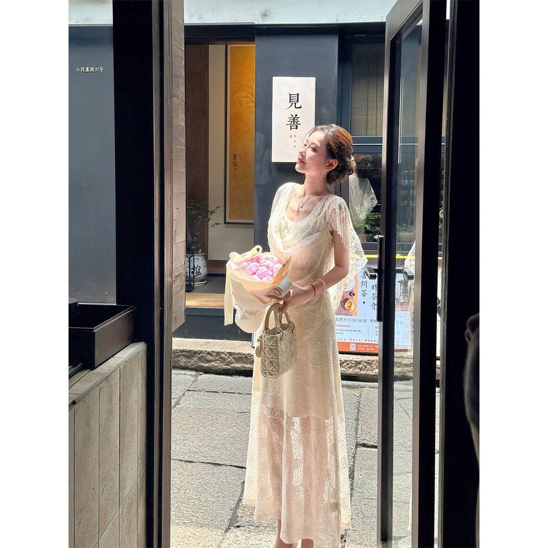 Tinghe【First Encounter under the Moonlight】French Lace Swing Collar Dress for Women, Summer 2026 New Style, Elegant and Beautiful Long Dress
