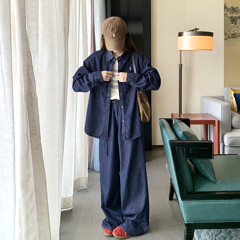 Casual Workwear Style Denim Suit for Women 2026 Autumn New Lazy Style Long-Sleeved Shirt and Wide-Leg Pants Two-Piece Trendy Set