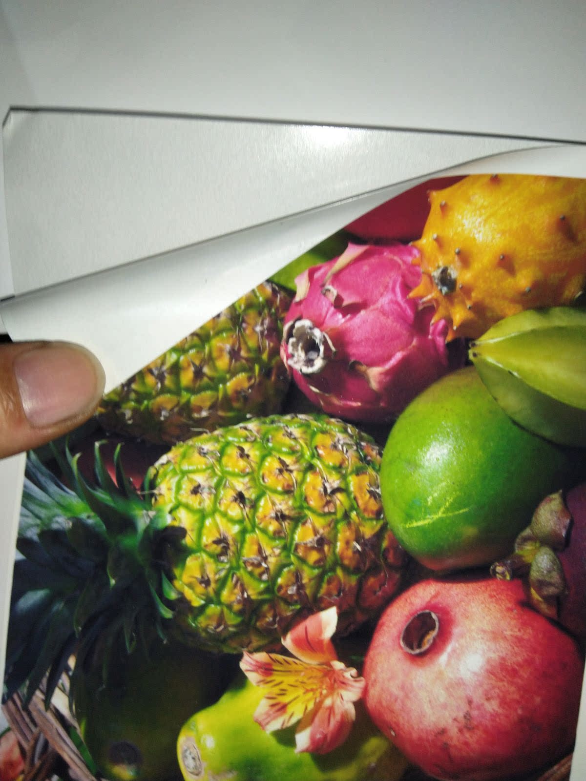 Strong adhesive adhesive labels Paper 70 gr Imports ultra-thin matt back adhesive paper A4 100 sheets of laser colour spray photocopy paper