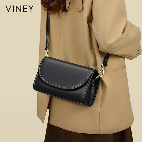 Viney包包女士2025新款真皮女包斜挎包小方包爆款单肩小包秋冬包