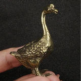 Ретро чистая медная пара мужских и женских пары латунных домашних животных чая с утенком