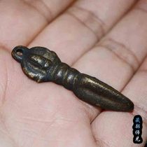 (Tibetan descent magic pestle) exploding Gods copper descending magic pestle Tibetan tantric instruments to exorcise evil laws