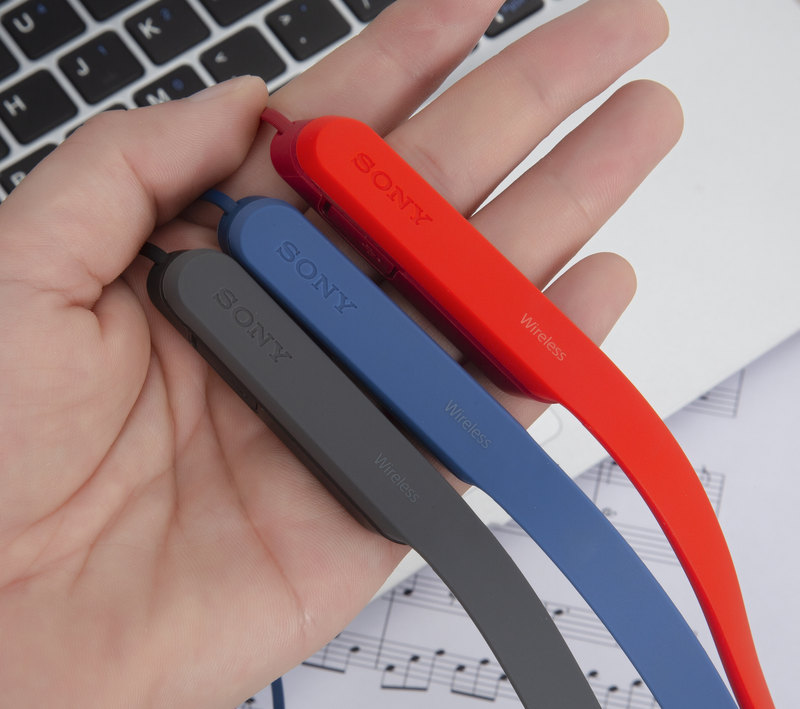 Mdr-Xb70Bt Wireless Bluetooth Sports Headphones Neckband In-Ear Stereo Bluetooth Headphones