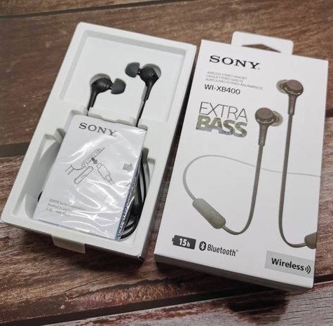 Wi-Xb400 C200 C310 Sp510 Heavy Bass Wireless Magnetic Bluetooth Earphones Neckband In-Ear Sports