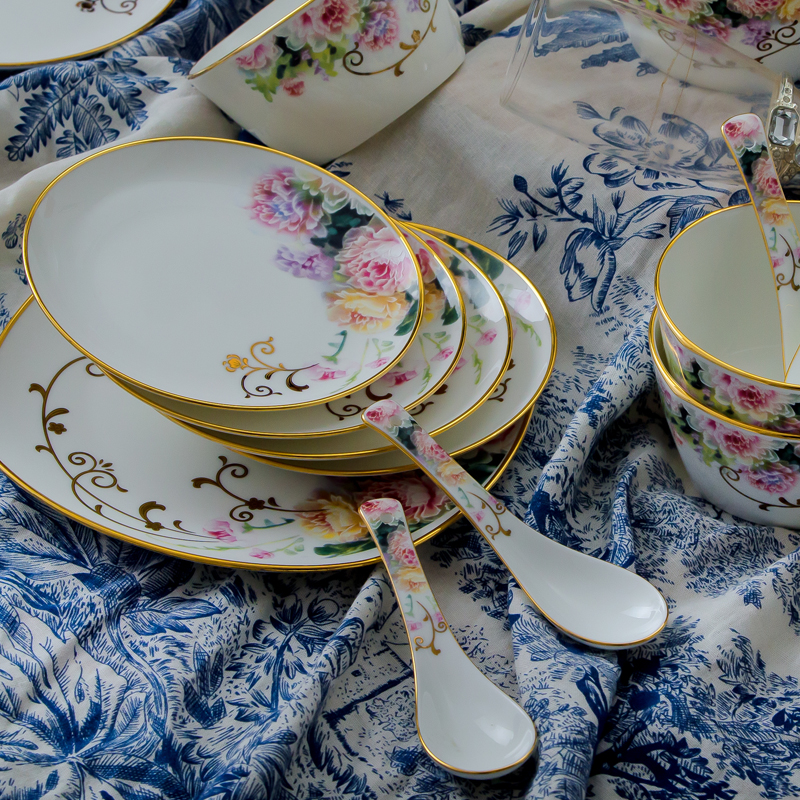 Jingdezhen ceramics 58 square head dishes ipads porcelain tableware sets up phnom penh European dishes wedding gift set
