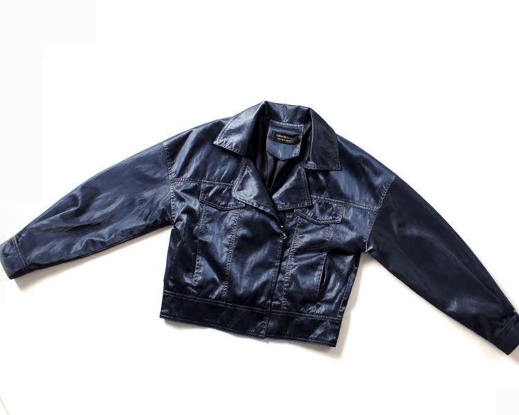 Phụ nữ mùa thu 2018 mới ga châu Âu thời trang màu gradient xe máy da nữ mỏng áo khoác ngắn bình thường blazer da