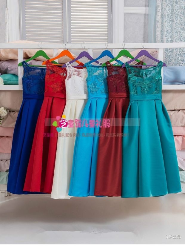 Trẻ em váy công chúa cô gái ren dài trang phục piano trang phục tùy chỉnh váy đỏ đầm công chúa cho bé 1 tuoi