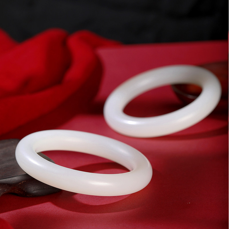 Inscriptions jewels Direct sowing room natural and field jade goat fat jade white jade sugar white women's jade bracelet