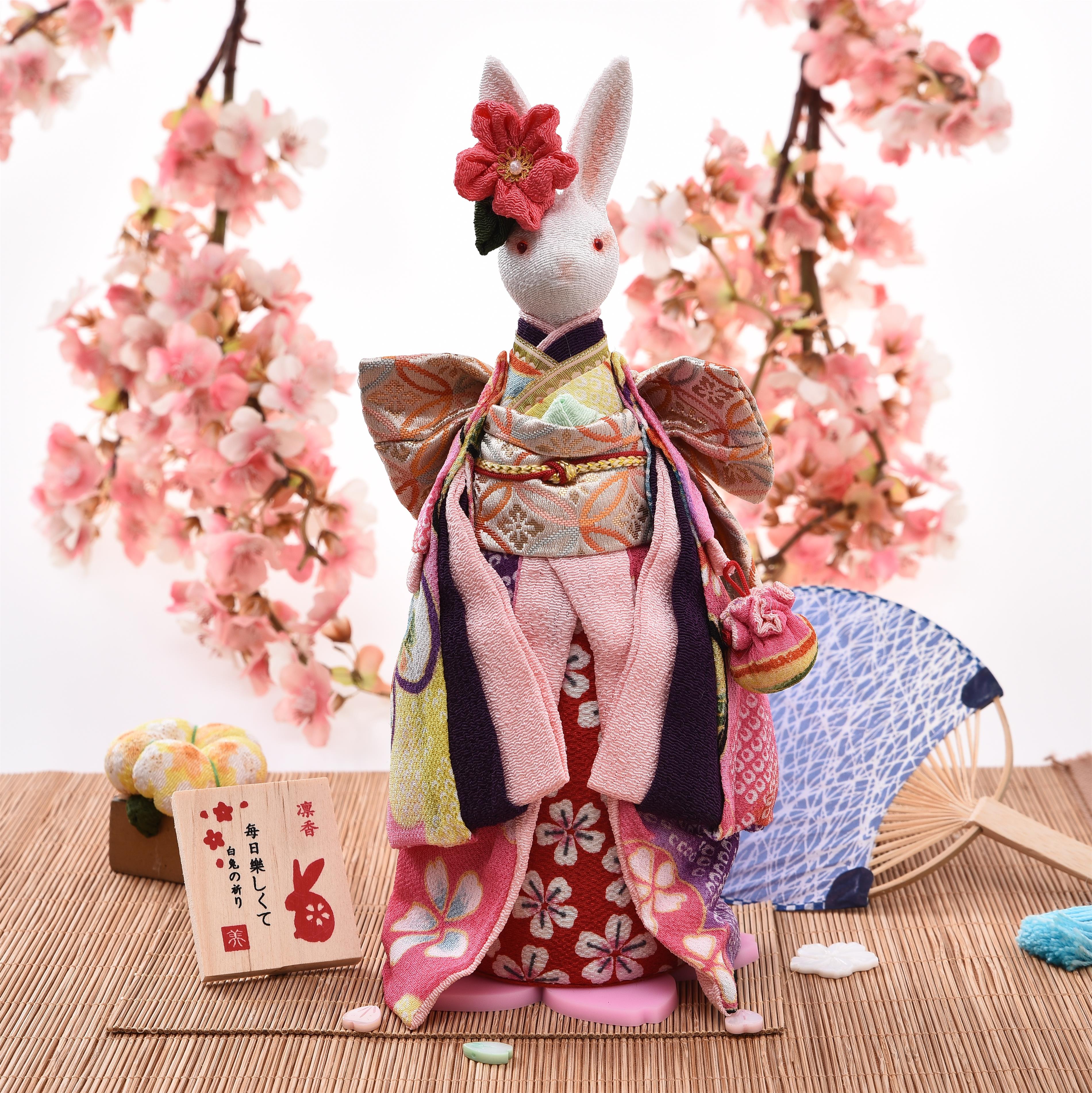 Japanese kimono blessing girl rabbit music box Wenchuang music box Valentine's Day birthday New Year's Day gift