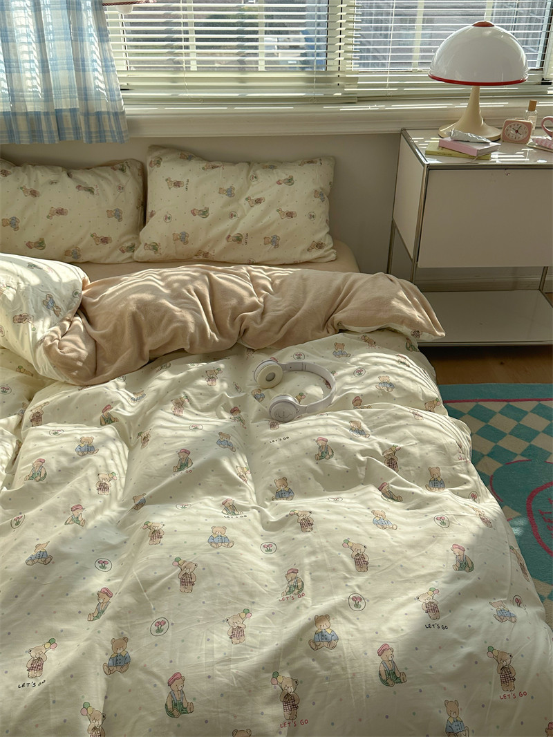 Pear Dream Little Bear Diary Autumn Winter A Pure Cotton B Milk Suede Four Sets Bed Linen Quilt Cover Coral Fleece Beds Bedding-Taobao