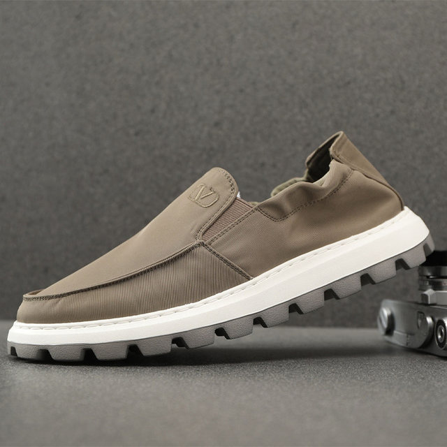 ເກີບຜ້າໃບ Handmade 2024 spring soft sole versatile canvas shoes men's lightweight breathable slip-on casual shoes sneakers