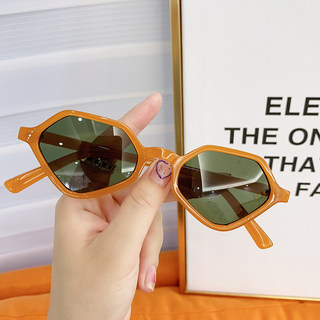 2025 New European and American Style ins Trendy Quirky Sunglasses for Women with Heart-Shaped Design, Korean Style Trendy Sunglasses