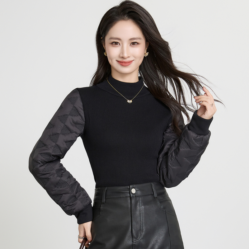 Sweater with Full-Length down Sleeves, Cotton-Padded Sleeves, and a Fleece-Lined, Thickened Inner Layer Paired with a Fur Vest Sweater with Full-Length down Sleeves, Cotton-Padded Sleeves, and a Fleece-Lined, Thickened Inner Layer Paired with a Fur Vest