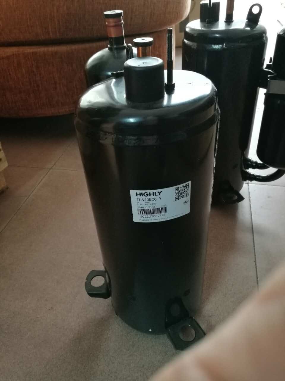 THS20MC6-Y Brand new original Hitachi compressor 3p Highly variable frequency compressor SHU20KC8-Y1