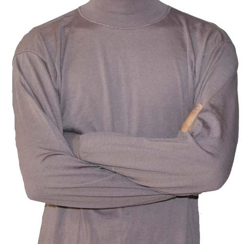 Шерстяной свитер, зимние штаны, удерживающее тепло нижнее белье, термобелье