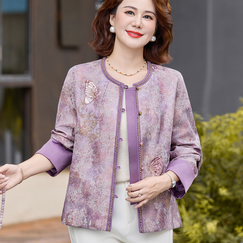 2026 Autumn New Style New Chinese Style Jacquard Jacket for Middle-Aged and Elderly Women, Mother's Wear, National Style Elegant Cardigan Top 2026 Autumn New Style New Chinese Style Jacquard Jacket for Middle-Aged and Elderly Women, Mother's Wear, National Style Elegant Cardigan Top
