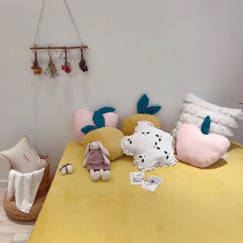 Ins line trái cây gối gầy táo cam đệm màu đỏ nhà sofa trang trí da cúc thắt lưng xe - Trở lại đệm / Bolsters bộ chăn gối văn phòng giá rẻ