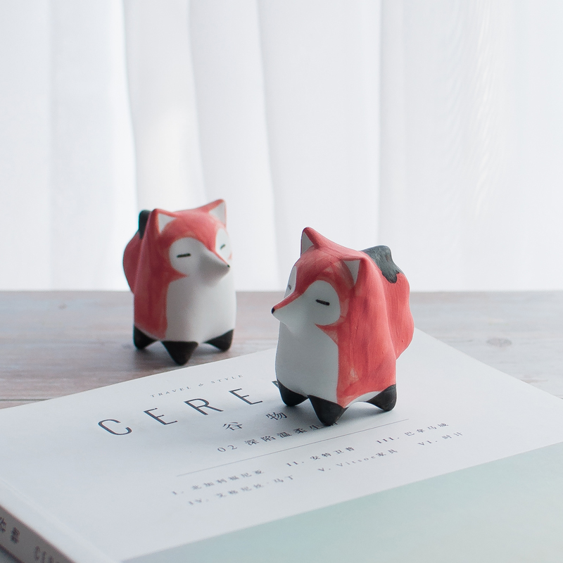 Handmade ceramic cute little fox desktop decoration creative home animal decoration decoration girl birthday gift