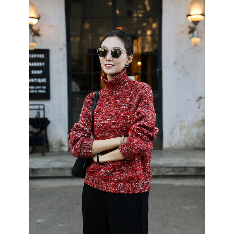 Zhou Zhou's Lazy Style Red Pure Wool Blend Turtleneck Sweater with a High-End, Fashionable, and Slimming Effect for Women in Autumn Zhou Zhou's Lazy Style Red Pure Wool Blend Turtleneck Sweater with a High-End, Fashionable, and Slimming Effect for Women in Autumn