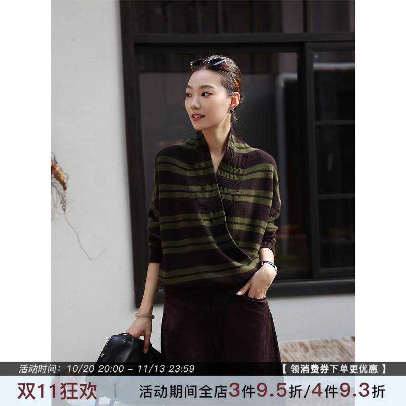 Zhou Zhou [Variation] 2026 Autumn New Style Lazy Style Sheep Wool Striped Color-Block Waist-Slimming Sweater for Women