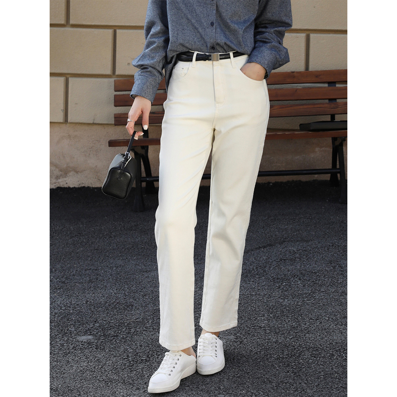 Zhou Zhou White Retro Simple Skinny Jeans 2026 Spring New Slim Fit Straight Casual Pants for Women