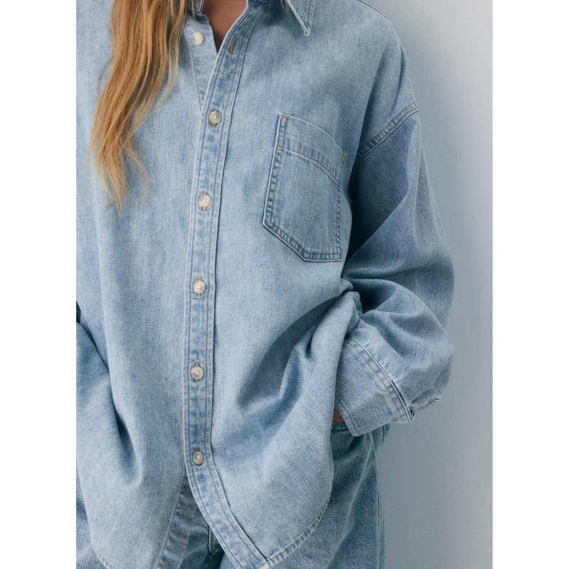 Aritzia Denim Forum Denim Shirt Loose Fit Turn-Down Collar Long Sleeve Casual Shirt Jacket Versatile