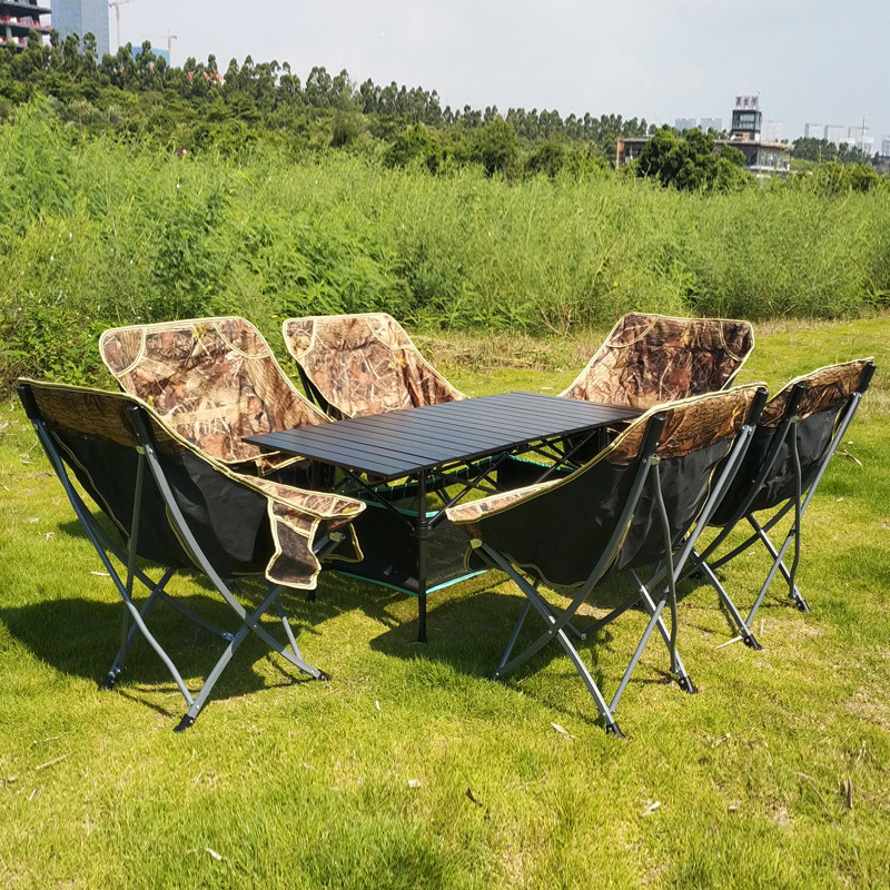 Portable car outdoor folding chair camouflage casual lazy backrest chair beach barbecue camping table and chair set