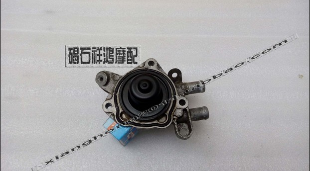 Suitable for Honda DIO Z4 Zuma ZOOMER 55 56 57 58 59 63 period small turtle original dismantling water pump
