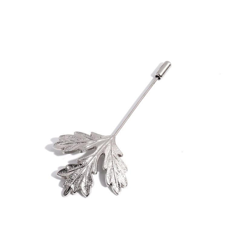Xingzhao pretender Korean version of men's maple leaf collar pin men's brooch wedding festival groom suit suit badge