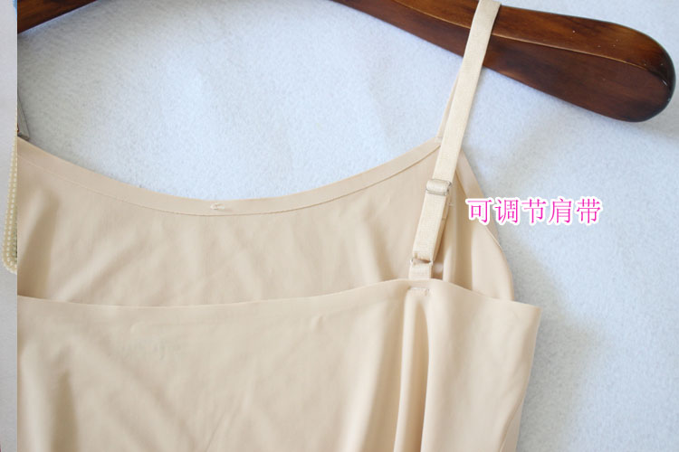Áo sơ mi lụa dài một mảnh liền mạch thoáng khí chống trong suốt thắt lưng mỏng với áo có dây da màu đồ lót triumph