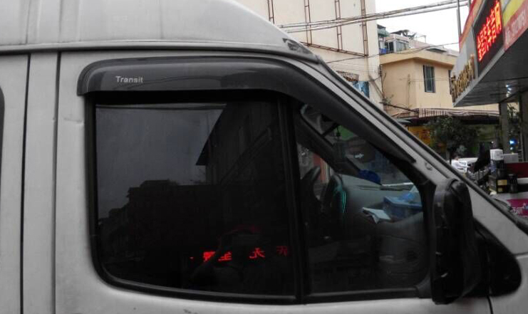 Suitable for Jiangling Kaiyun double-row single-row Shunda truck Ford classic Transit window rain and rain eyebrows
