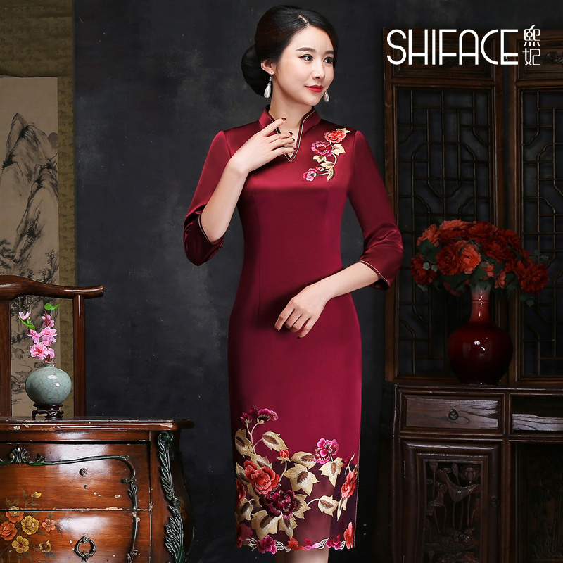 Mom wedding dress, silk cheongsam Mom wedding dress, silk cheongsam