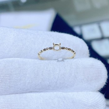 18k gold simple ring with empty support for round 4*4 gemstones