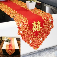 Hoa thêu Châu Âu lễ hội đỏ khăn trải bàn phòng khách Bàn cà phê cờ bàn Bàn vải TV tủ vải - Khăn trải bàn khăn bàn tròn