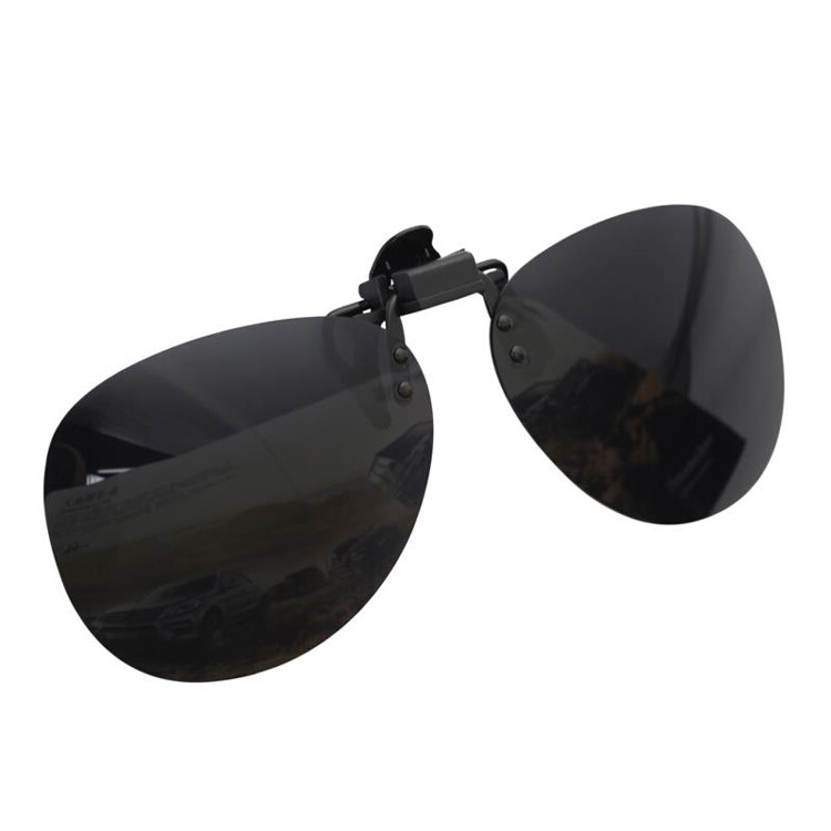 Polarized ink mirror clip-sheet sunglasses male and female nearsighted eyes driving night vision clammy glasses can be upturned fishing glasses-Taobao