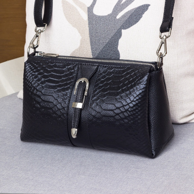 Hong Kong leather bag 2023 new tide fashion single shoulder bag lady minimal mom bag bag