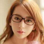 Kính khung cận thị nữ mô hình tr90 đổi màu kính cận thị nữ siêu nhẹ kính retro khung nữ kính mỏng khung thủy triều