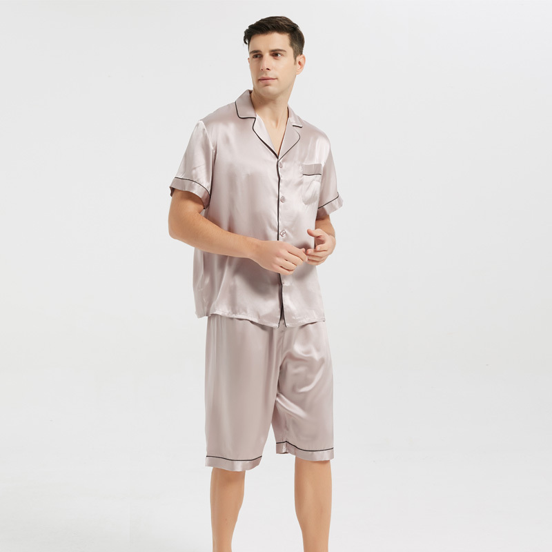 Silk Life Silk Pajamas Men's Short Sleeve Shorts Mulberry Silk Summer Thin Hangzhou Silk Father's Day Gift Silk Life Silk Pajamas Men's Short Sleeve Shorts Mulberry Silk Summer Thin Hangzhou Silk Father's Day Gift