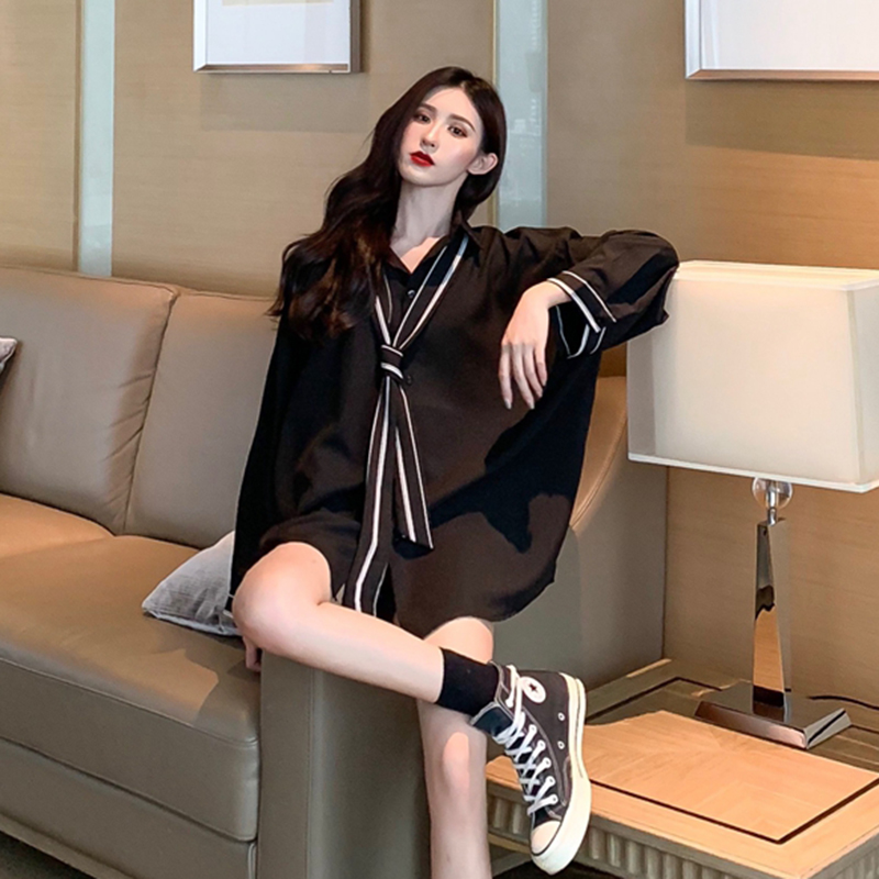 Port Wind Shirt Woman Retro Loose 90% Sleeve Snowspinning Shirt With Slim Pure Color Medium Long Version 2022 New Summer Women