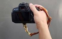 Moonhand for photographes Fast Regent Fast shooter Genuine Leather Bull Leather Single Counter Camera Safety Buckle Secondary Insurance Leather Rope