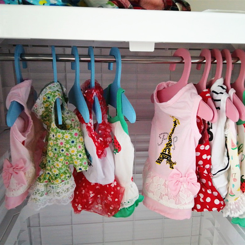 High Grade Wooden Hanger Small Pet Dog Clothes Hanger Pet Dogs And