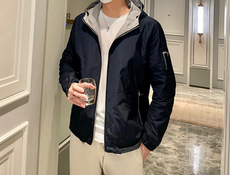 Куртка prada/普拉达春夏新款三角标男士双面穿休闲连帽夹克外套男装大码