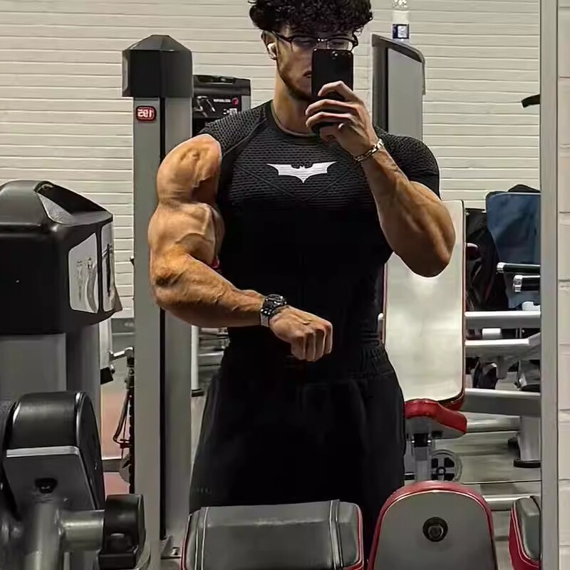 Youngla X Batman Unisex Sports Fitness Seamless High-Elastic Slim-Fit Short-Sleeve 4259
