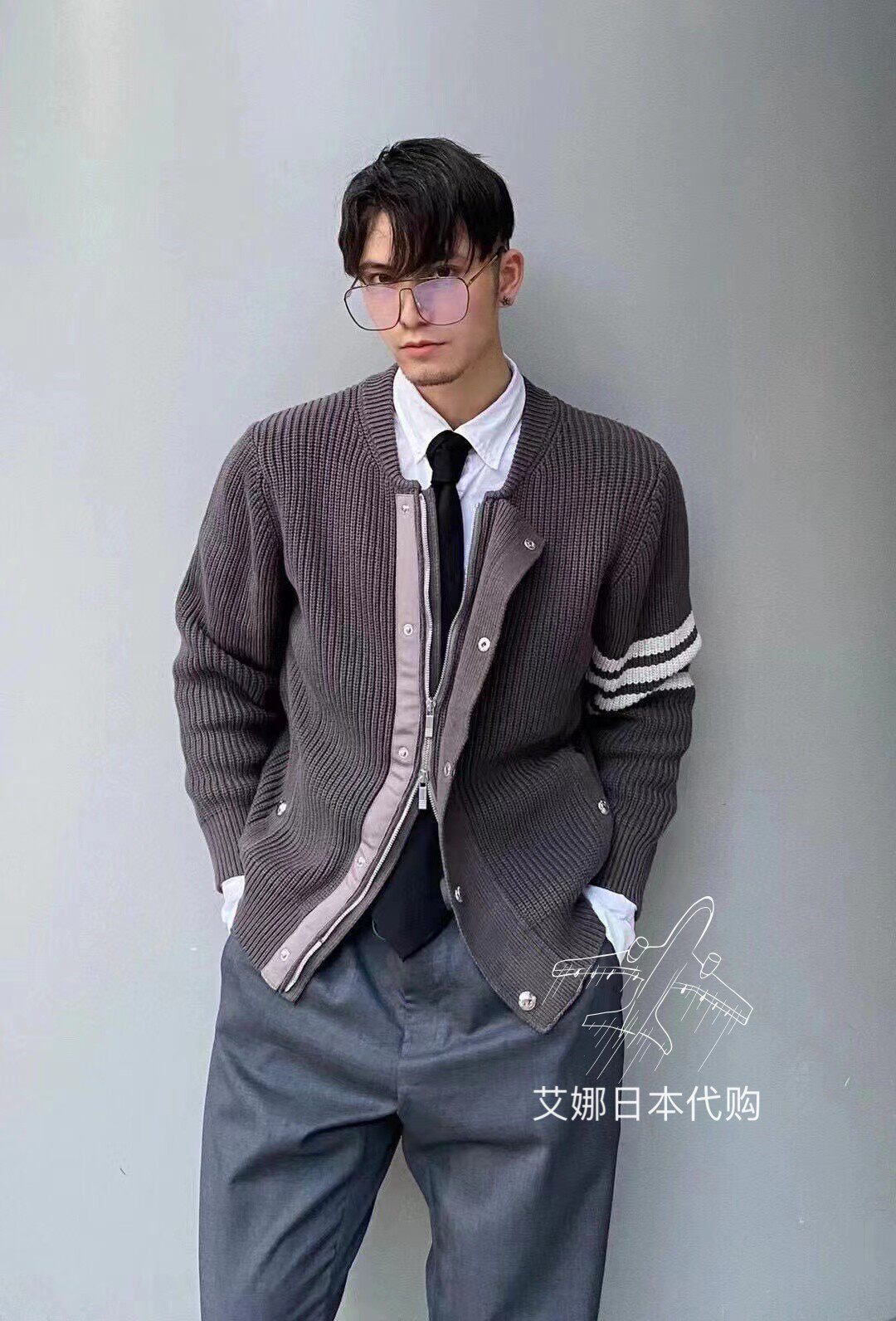 Aina Thom Browne21 Autumn Winter Style Rough Knit Single Row Buttoned Cardiovert Knitwear Jacket for men and women