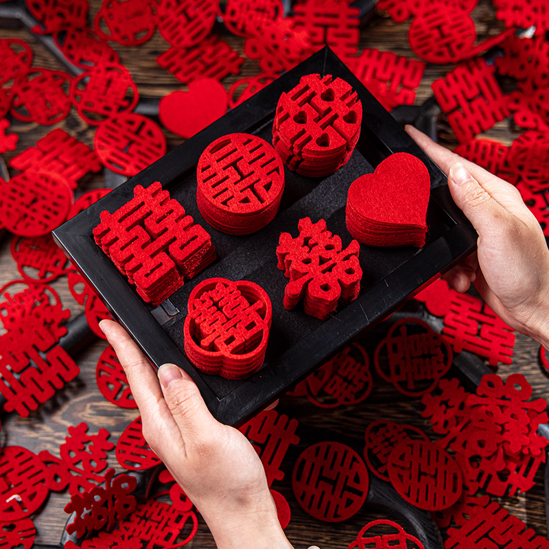 Wedding Mini Hands Throw Joy Character Wedding House Arrangement Suit Wedding Decoration Fruits Pan Delight With Little Joy-To-Be-Bed Stairs