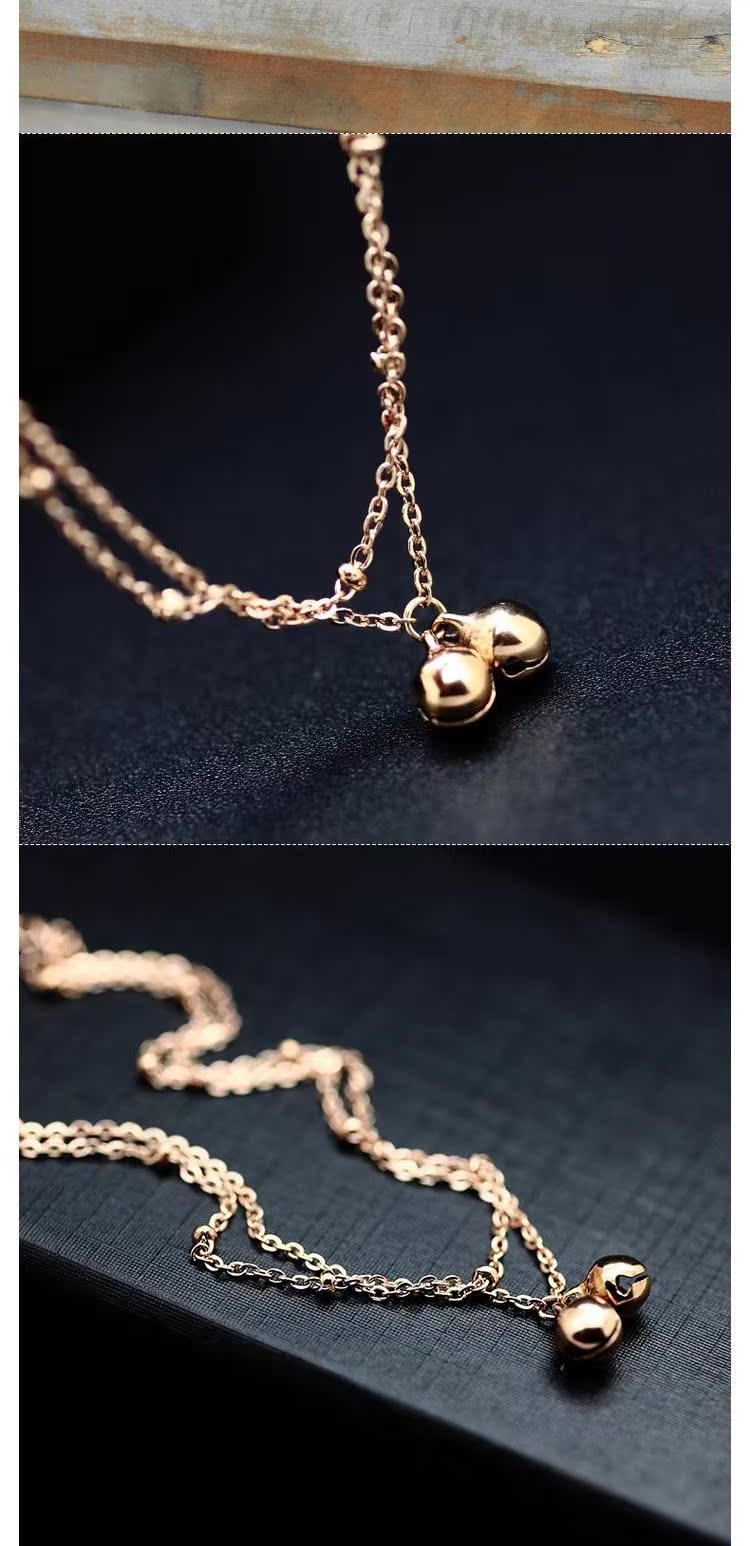 Chất lượng tốt Chuông nhỏ tươi và đáng yêu Hoa hồng vàng hai lớp mỏng vòng chân nữ Phụ kiện phiên bản Hàn Quốc bằng thép titan lắc chân nữ titan