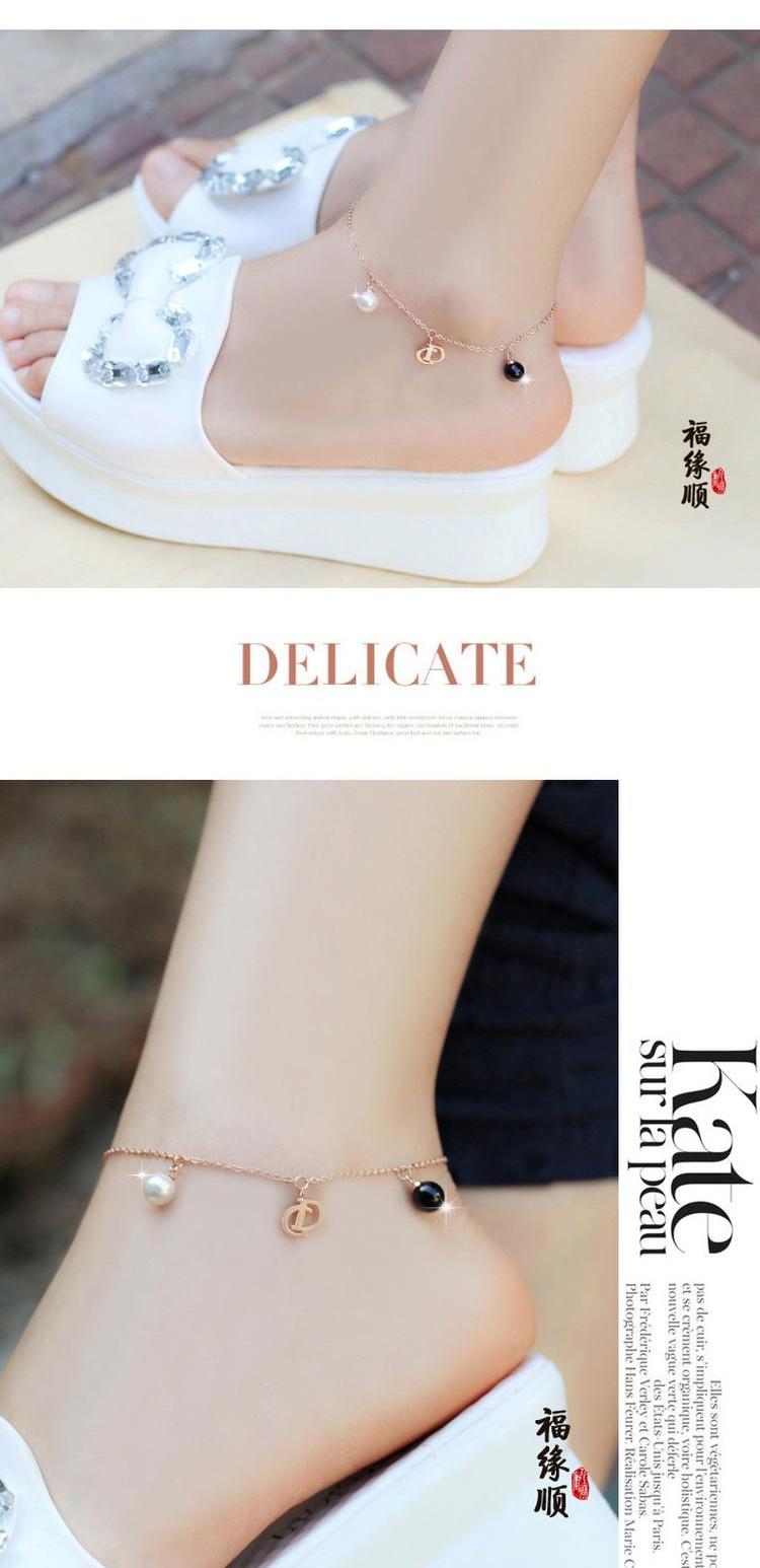 Thời trang châu Âu và Mỹ cá tính hoang dã bắt mắt đen trắng với vòng chân mạ vàng titan mạ vàng nữ phiên bản trang sức Hàn Quốc vòng chân nữ bạc